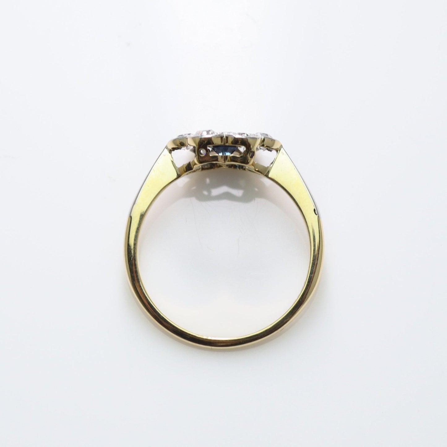 1930's Diamond and Sapphire Daisy Cluster Ring