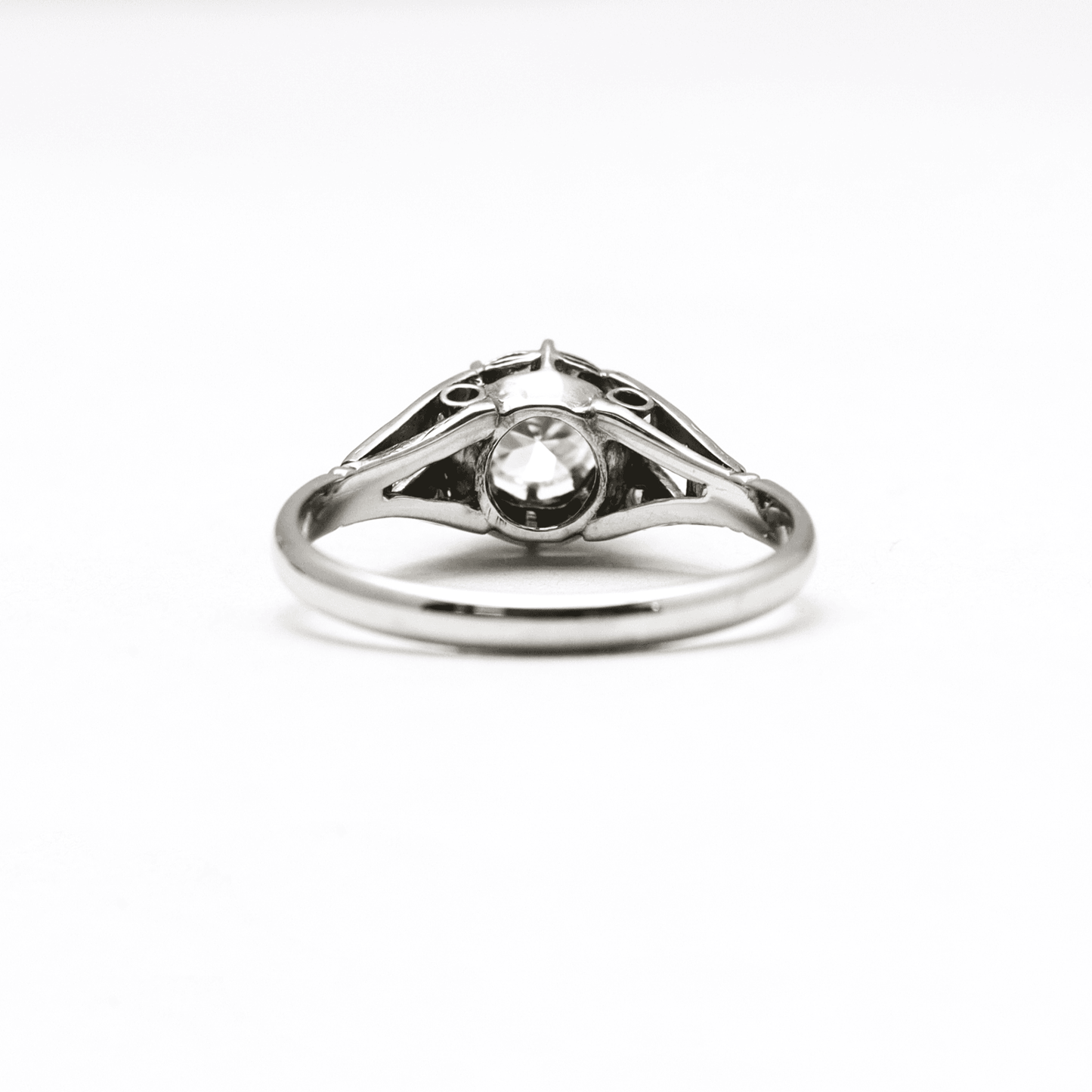 Art Deco White Gold Diamond Solitaire Ring